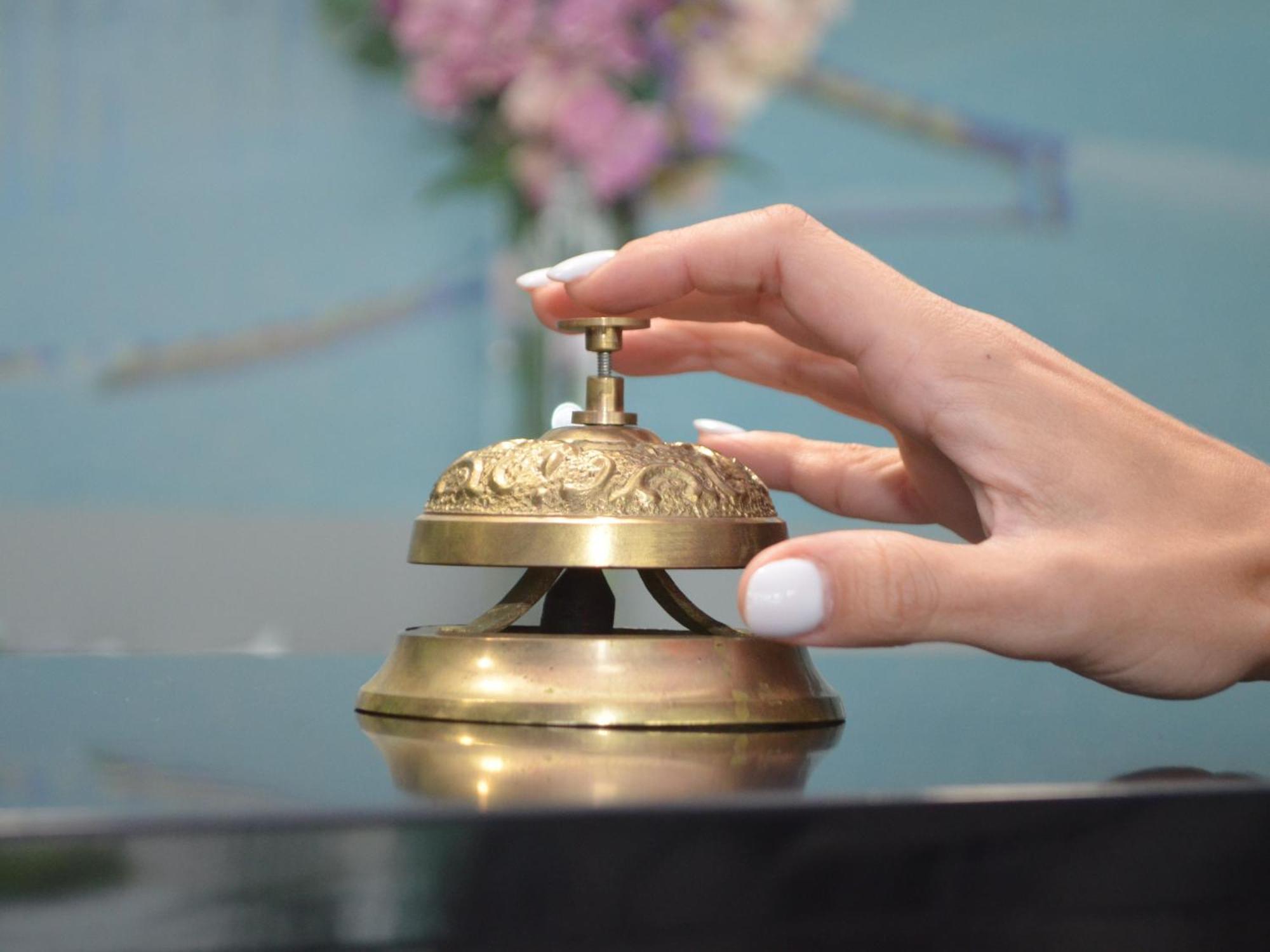 Hotel Emd باكاو المظهر الخارجي الصورة