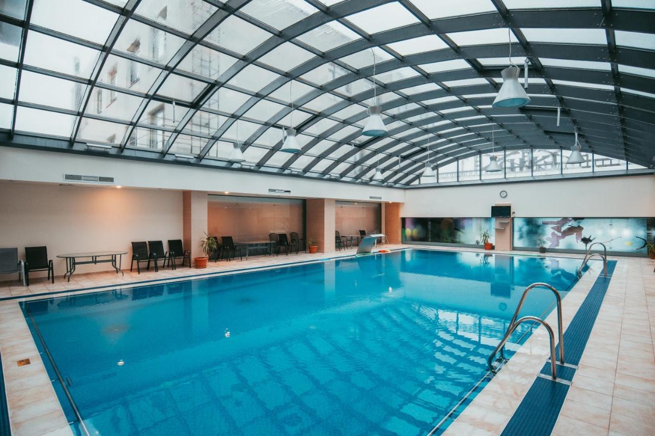 Hotel Emd باكاو المظهر الخارجي الصورة